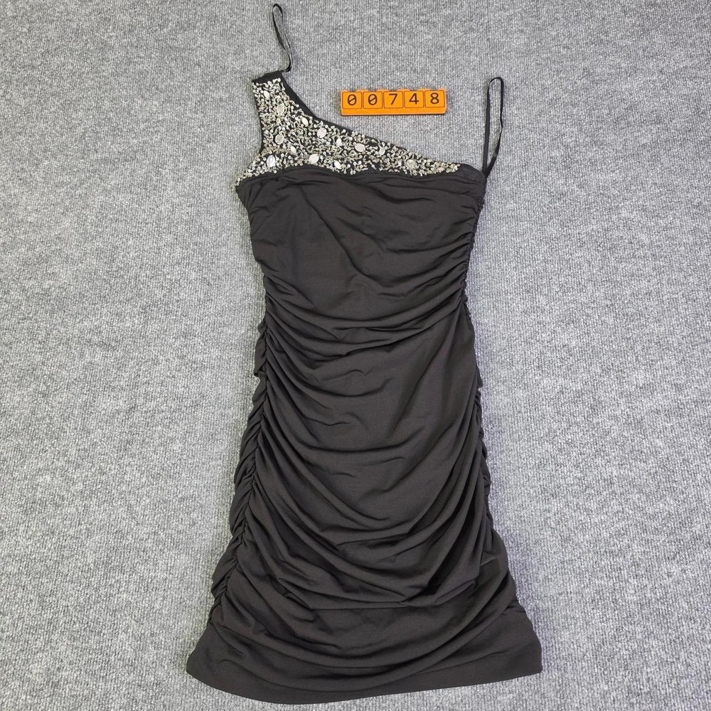 Y2K City Triangles Black One Shoulder Mini Dress. Size Small